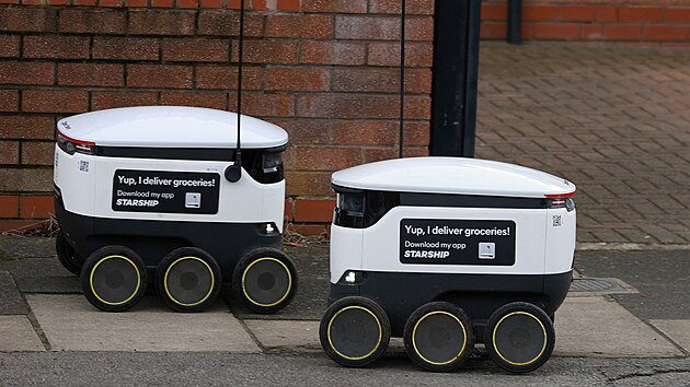 Doruovac roboti v Sale v Britnii (21. bezna 2023)