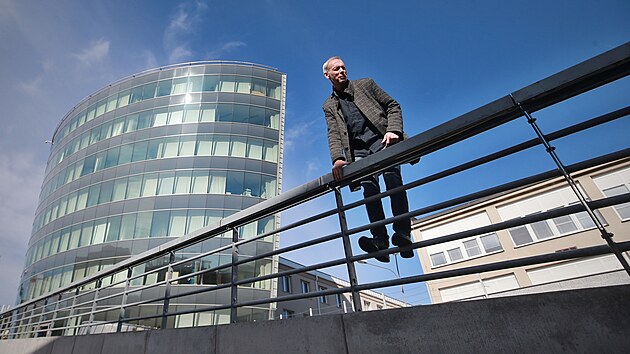 Fakultu umění a architektury Technické univerzity v Liberci nově vede Jan Stolín. Do její činnosti chce vnést nový náboj.