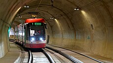 Slavnostní otevení tramvajového tunelu v aboveské ulici v Brn, 28. dubna...