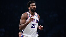 Joel Embiid v dresu Philadelphie. Joel Embiid v dresu Philadelphie.