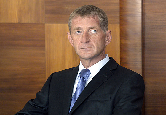 Roman Janouek ped jednáním u Vrchního soudu v Praze (16. záí 2014)