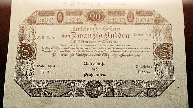 Moravské zemské muzeum v Brně vystavuje nejstarší papírové peníze, se kterými se platilo v českých zemích za habsburské monarchie. Expozice je od středy k vidění v Dietrichsteinském paláci.