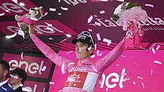 POPRVÉ V RَOVÉ. Geraint Thomas jako lídr celkové klasifikace Gira