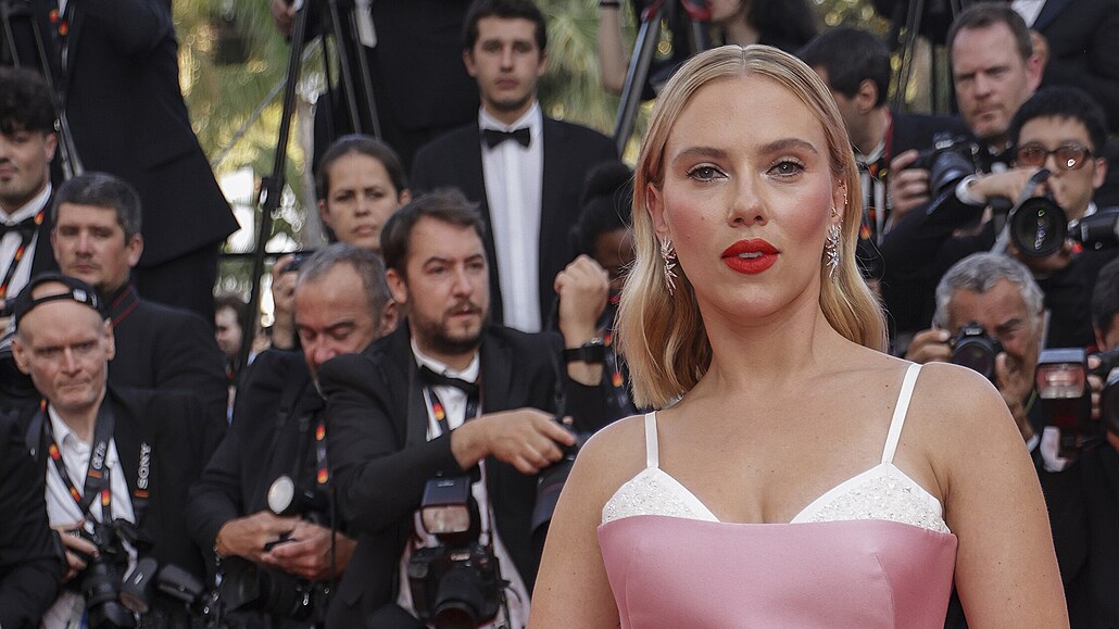 Scarlett Johanssonová (Cannes, 23. kvtna 2023)
