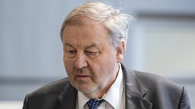 Německý soud poslal na osm let a tři měsíce do vězení bývalého daňového... | na serveru Lidovky.cz | aktuální zprávy Německý soud poslal na osm let a tři měsíce do vězení bývalého daňového... | na serveru Lidovky.cz | aktuální zprávy