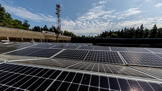 Štěchovická plovoucí elektrárna je v Česku unikát (30. května 2023)