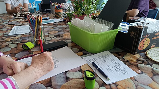 Pro pacienty je velmi důležitá pracovní terapie, která pomáhá s obnovou motorických funkcí.