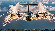 Letoun A400M nmeckých vzduných sil vysteluje klamné cíle bhem cviného letu...