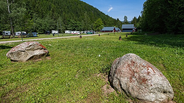 Base Kemp Medvědín je ideální pro karavany, které tu mohou parkovat celoročně.