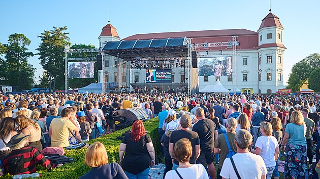 Festival Hole&scaron;ovsk&aacute; Regata. (červen 2023)