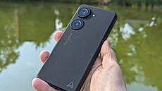 Asus Zenfone 10