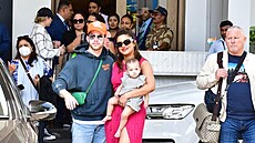 Nick Jonas a Priyanka Chopra s dcerou Malti