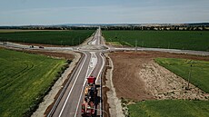 Sedmikilometrový úsek silnice I/53 spojující Znojmo s Brnem je po rekonstrukci...