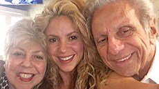 Shakira se svými rodii