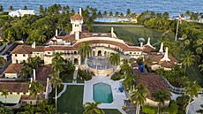 Letecký pohled na sídlo exprezidenta Donalda Trumpa Mar-a-Lago v Palm Beach na...