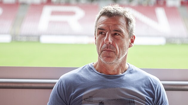 Trenér Luděk Klusáček na setkání s fanoušky Zbrojovky Brno.