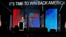 Kevin Sorbo na turné konzervativc American Freedom Tour (2022)
