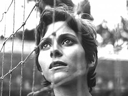 Marta Vanurová ve filmu V kadom poasí (1974)