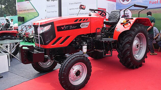 Nov model traktoru s nzvem VST Zetor byl nedvno pedstaven na indickm veletrhu.