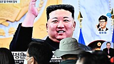 Severní Korea uspoádala k výroí zaloení státu pehlídku polovojenských...