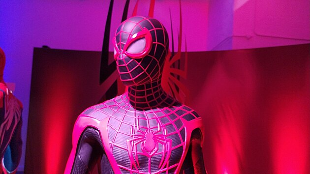 Fotky z novináské projekce videohry Spider-man 2