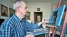 Malíř Petr Kugler ve svém karlovarském ateliéru. Malíř Petr Kugler ve svém karlovarském ateliéru.