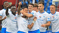 Ewerton Paixao Da Silva, střelec prvního gólu Baníku, v objetí Davida Buchty... Ewerton Paixao Da Silva, střelec prvního gólu Baníku, v objetí Davida Buchty...