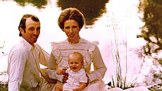 Princezna Anna s manelem Markem Phillipsem a synem Peterem