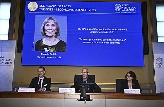 Nobelovu cenu za ekonomii za rok 2023 získala Amerianka Claudia Goldinová z...
