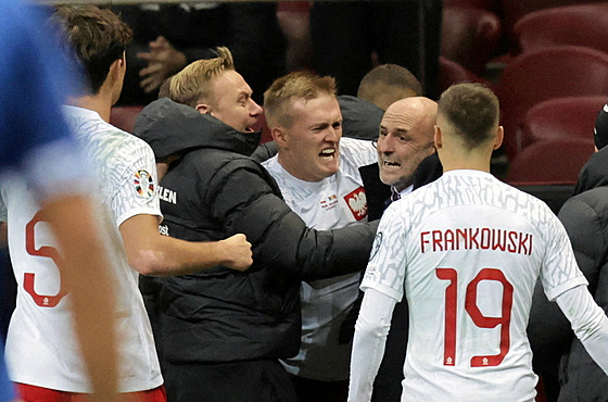 Polská radost  v kvalifikaním utkání o postup na Euro 2024 proti Moldavsku....