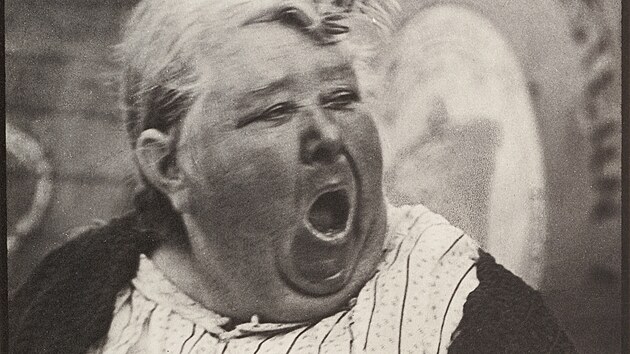 Své nejslavnější fotografie pořídil Paul Stand mezi newyorskou chudinou na Lower East Side (1916)