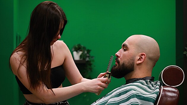 Liberec, 21. 8. 2023, 23. barber walk in, OC Plaza