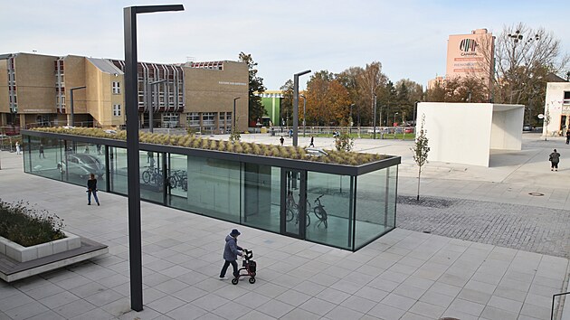 Nové centrum Kopřivnice se měnilo déle než dva roky a má se stát ozobou tohoto... Nové centrum Kopřivnice se měnilo déle než dva roky a má se stát ozobou tohoto...