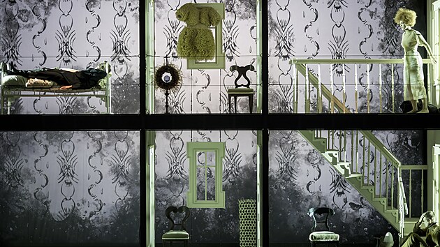 Záběr z představení Valérie a týden divů