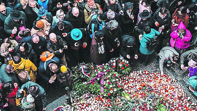 Pražská Národní třída se 17. listopadu promění v korzo pulzující bohatým společenským a kulturním děním již po desáté.