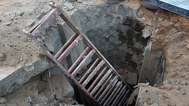 Tunel pod nemocnic fa v Gaze  (23. listopadu 2023)