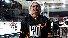Leo Gudas nastoupí do exhibiního zápasu ke 120. výroí zaloení hokejové...
