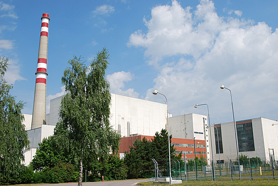 Jaderná elektrárna Dukovany podporuje hnízdní sokol sthovavých od roku 2019.