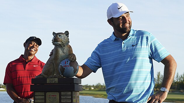 Scottie Scheffler (vpravo) zastínil v Hero World Challenge PGA Tour v Albany... Scottie Scheffler (vpravo) zastínil v Hero World Challenge PGA Tour v Albany...