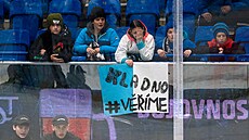 Rytíi Kladno - HC Energie Karlovy Vary, hokejová extraliga. Fanouci domácích.