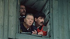 Josef Somr, Rudolf Hruínský a Petr epek v pohádce Ti veteráni (1983)