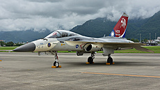 Tchajwanský bojový letoun AIDC F-CK-1 ing-kuo