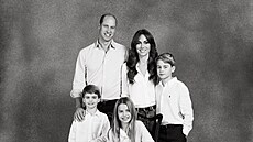 Princ William zvolil pro vánoní pání neformální snímek.