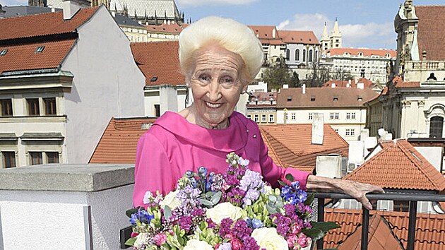Legenda mezi česk&yacute;mi kosmetičkami Olga Knoblochov&aacute; (26. dubna 2021)