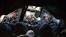 Posádka Apolla 8 na centrifuze (zleva): William Anders, James Lovell a Frank...