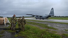 Ameriané hodlají obnovit vojenské letit na ostrov Tinian na Severních...