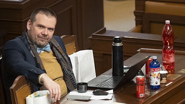 Ministr kultury Martin Baxa pi mimodn schzi Snmovny k nvrhu na zaveden monosti korespondenn volby pro esk obany v zahrani