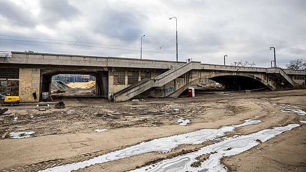 Libesk most je uzaven kvli technickmu stavu jedn jeho sti. (12. ledna 2024)