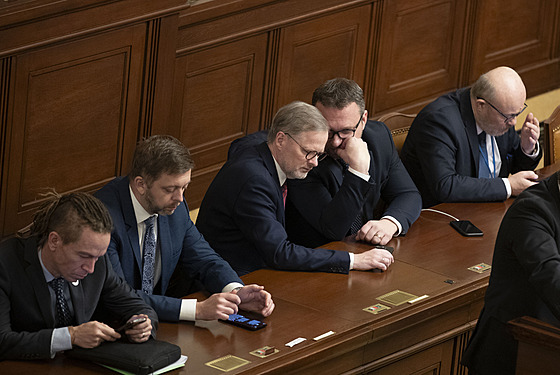 Novelu zákona o správ voleb projednávají poslanci ve Snmovn. Opoziní...