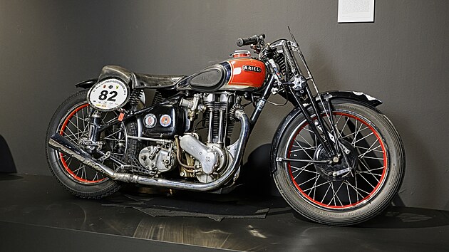Technick muzeum v Brn pipravilo novou vstavu motocykl s nzvem Ariel v eskch zemch. Na jednom mst se pedvede 44 historickch stroj od tohoto vrobce.